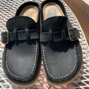 White Mountain Clog Style